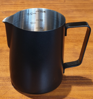 Milchkännchen 350ml Pulverbeschichtet in Schwarz matt
