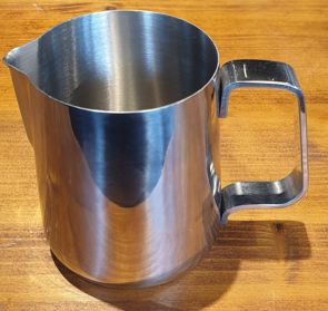 Milchkännchen Gross in Chrom 590 ML