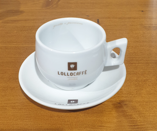LOLLOCAFFE Tassen + Unterteller aus Porzellan